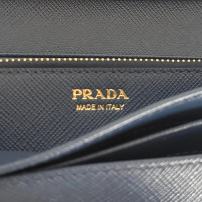 Prada lange Geldbörse aus Saffiano Leder Bluette / neuwertig Prada