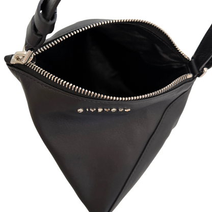 Givenchy Pyramid Handtasche Schwarz / neuwertig Givenchy