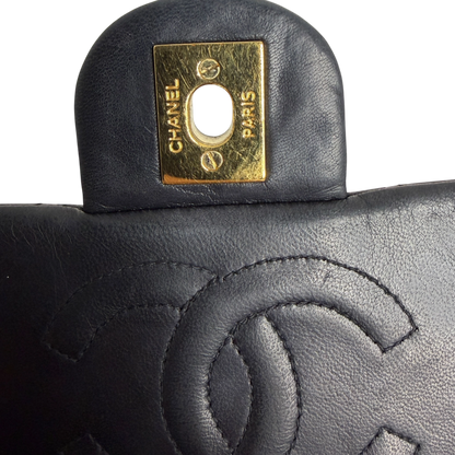 Chanel Timeless Mini Classic Flap schwarz GHW Vintage / gut Chanel