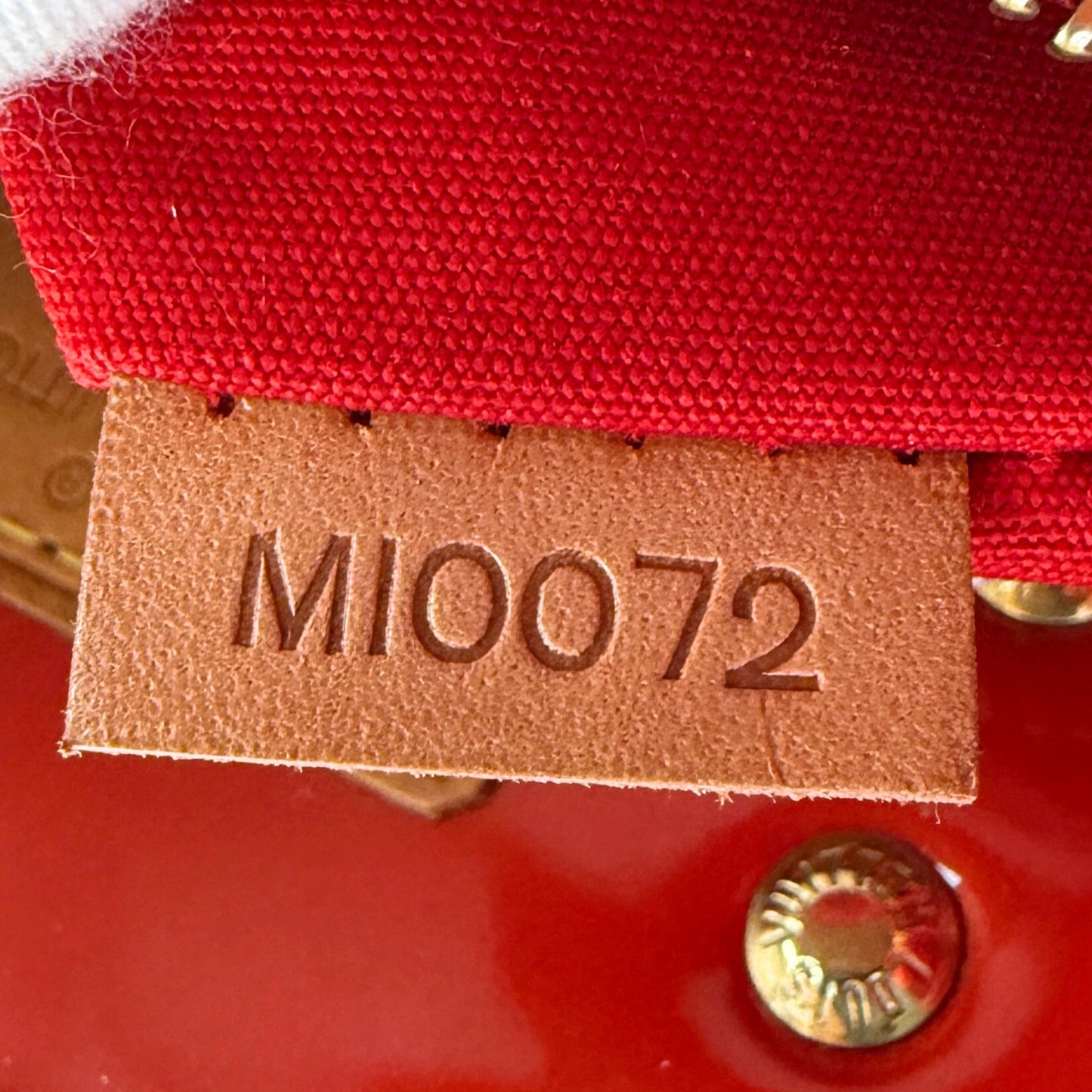 Louis Vuitton Reade PM Handtasche Monogram Vernis Rot / sehr gut Louis Vuitton