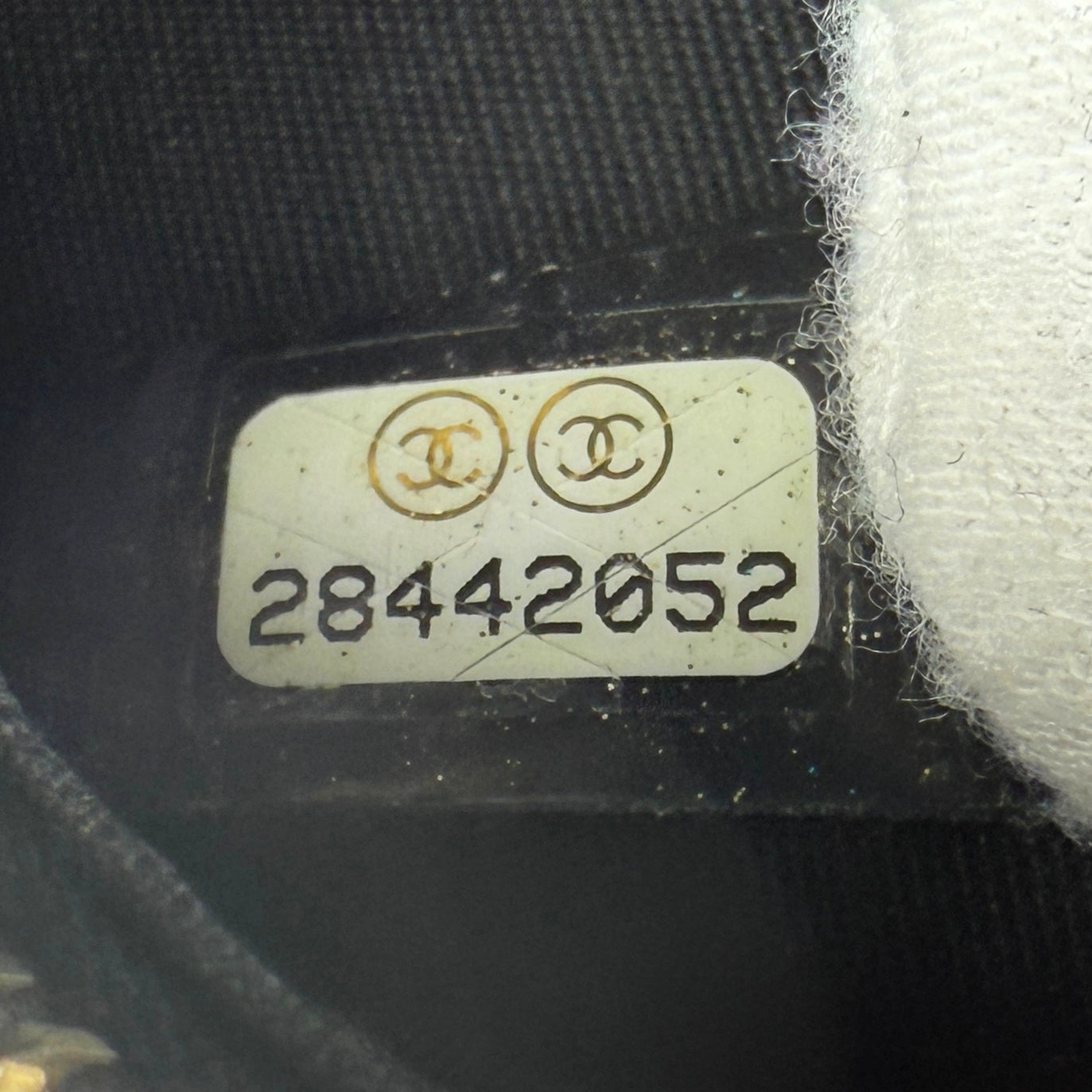 Chanel Runde CC Filigree Clutch aus Kaviarleder Schwarz / sehr gut Chanel