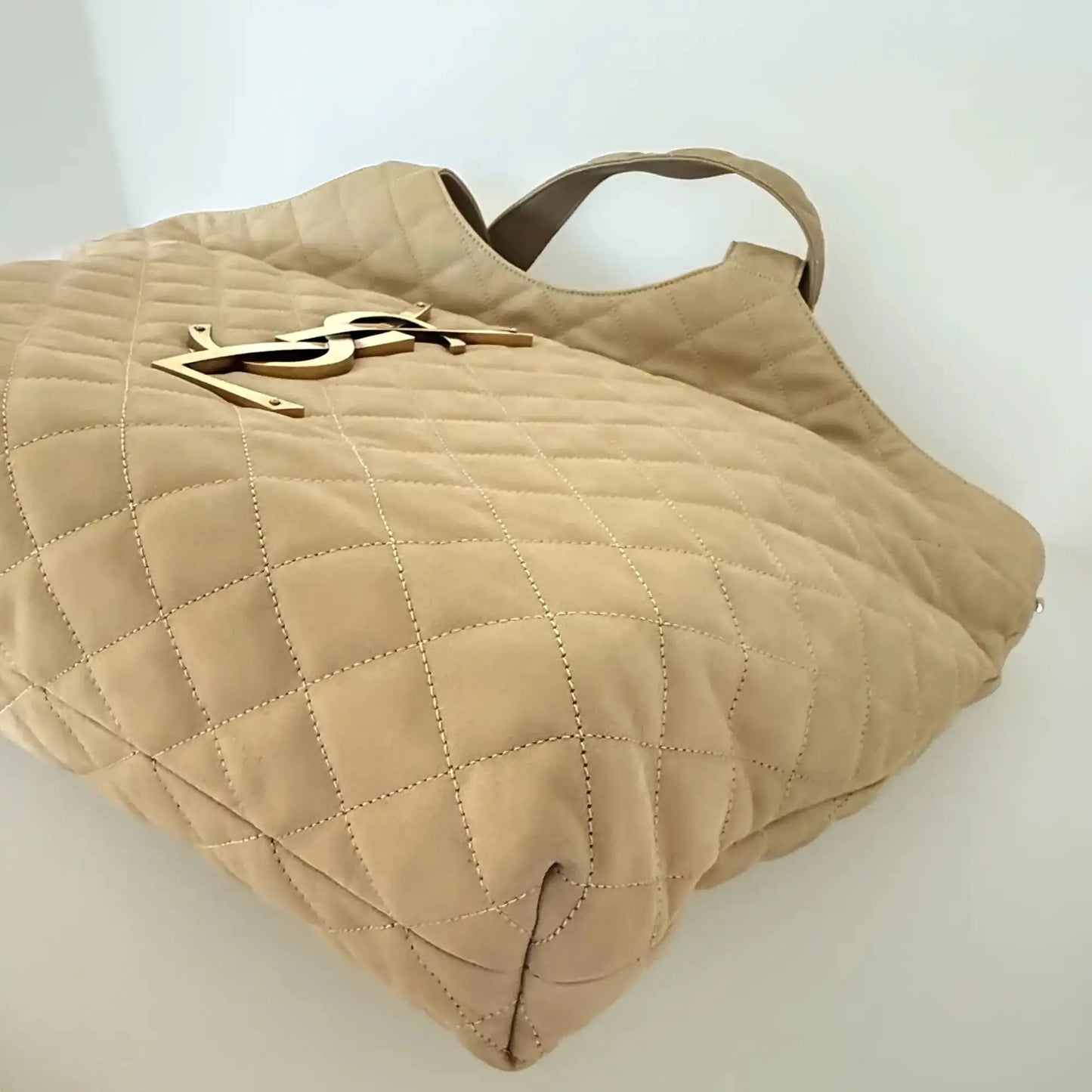 Saint Laurent YSL Icare Maxi Shopper gestepptes Nubukleder beige / neuwertig Saint Laurent