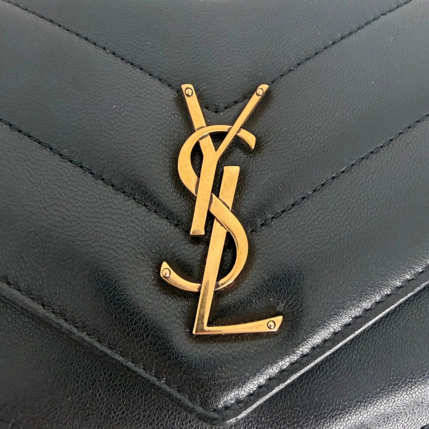 Saint Laurent LouLou Small Lammleder schwarz 2025 Saint Laurent