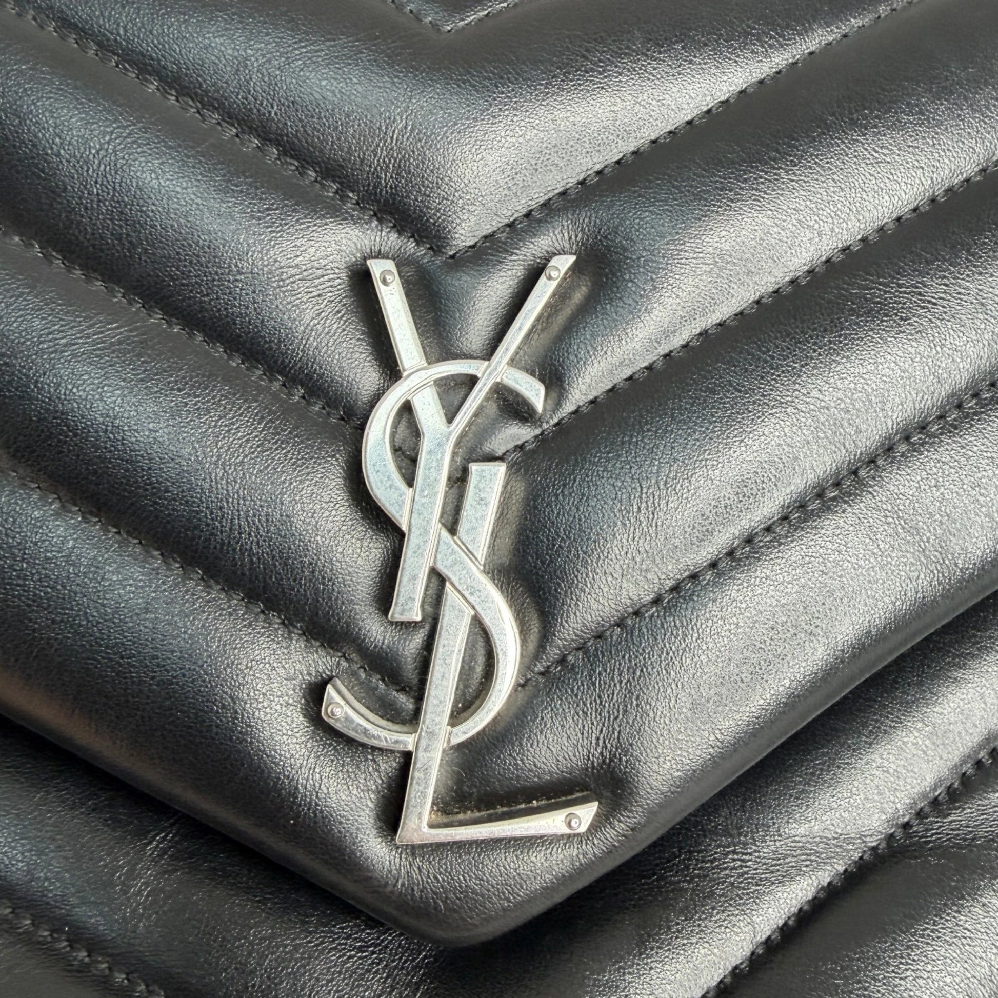 Saint Laurent LouLou Medium Leder schwarz silberne Hardware Fullset Saint Laurent