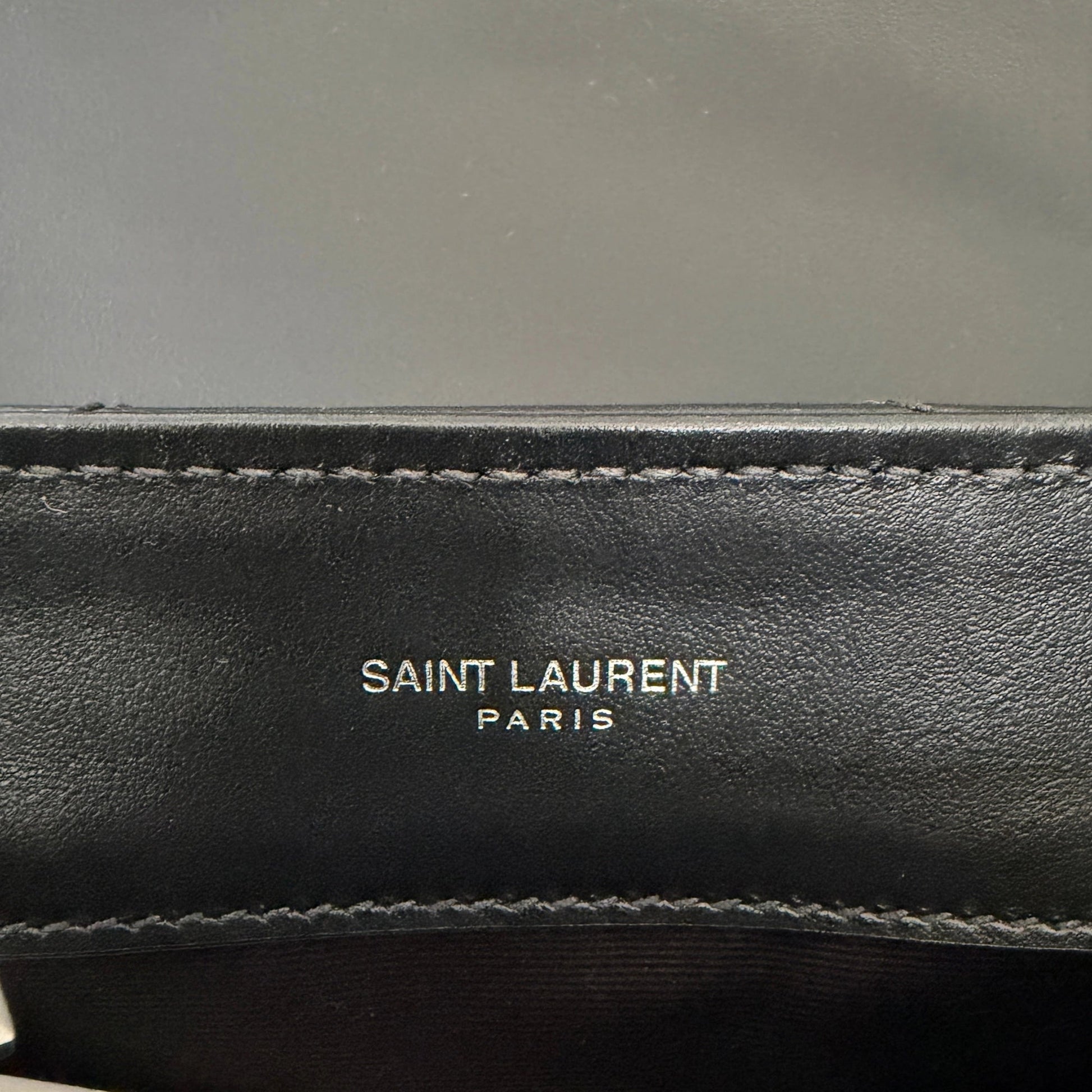 Saint Laurent YSL LouLou Small schwarz silberne Hardware / neuwertig Saint Laurent