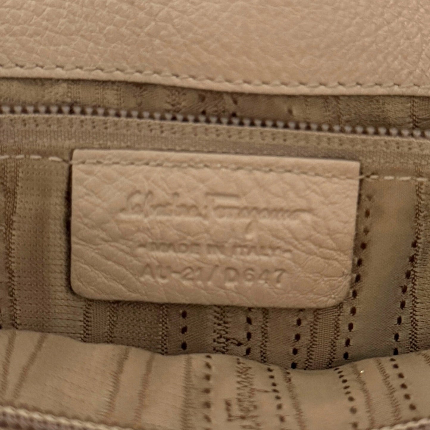 Salvatore Ferragamo Sofia Satchel Bag Beige / sehr gut Salvatore Ferragamo