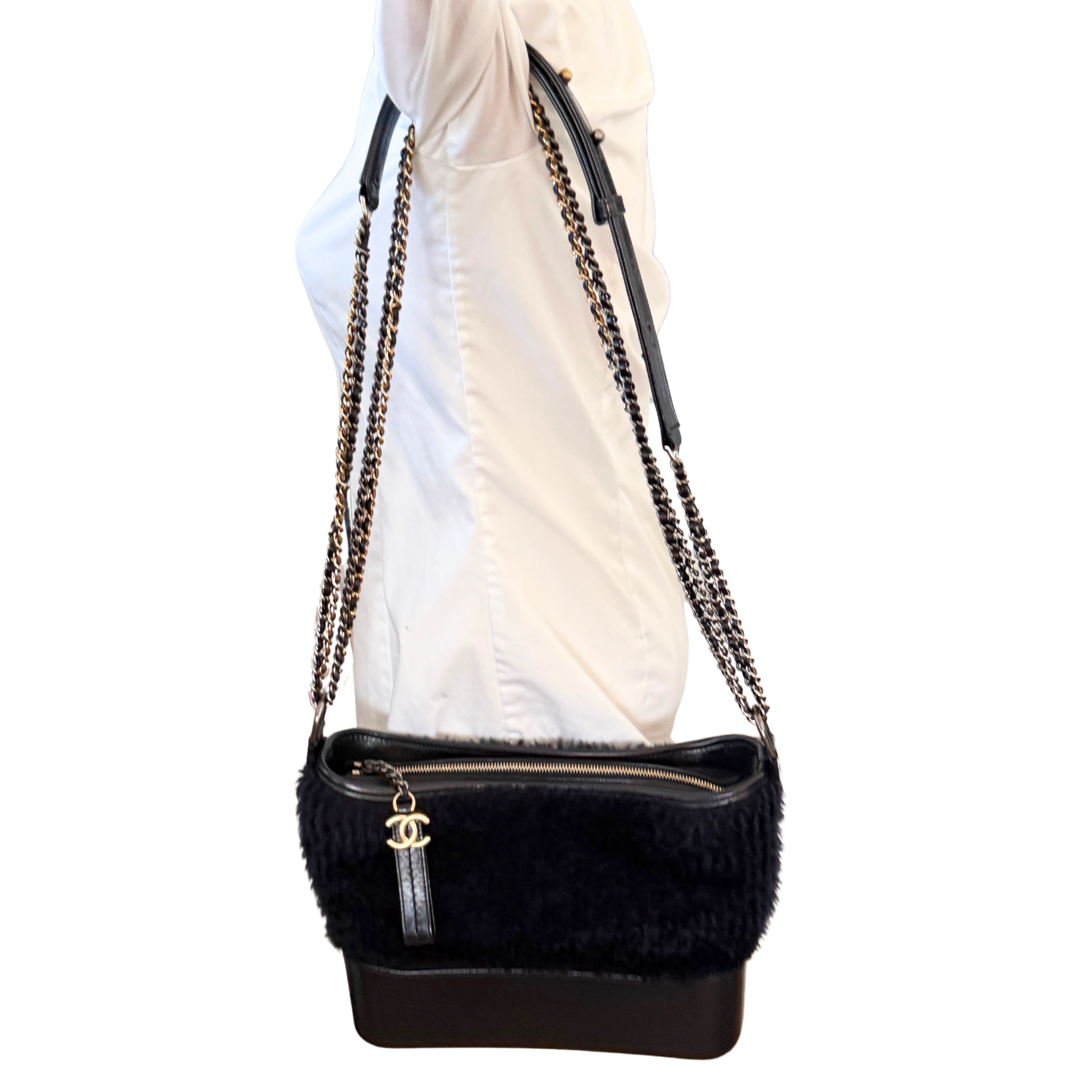 Chanel Gabrielle Hobo Bag klein Shearling Dunkelblau / gut Chanel