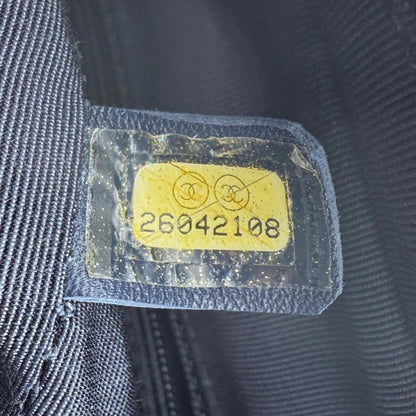 Chanel Gabrielle Hobo Bag klein Shearling Dunkelblau / gut Chanel