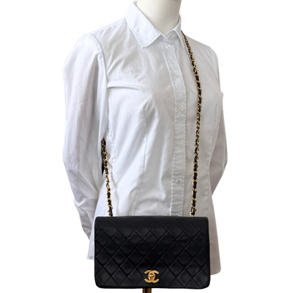 Chanel Timeless Single Flap Small Lammleder Schwarz / gut Chanel