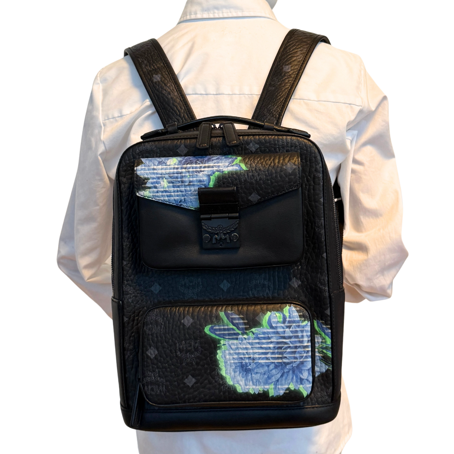 MCM Tech Flower Rucksack Small Schwarz / sehr gut