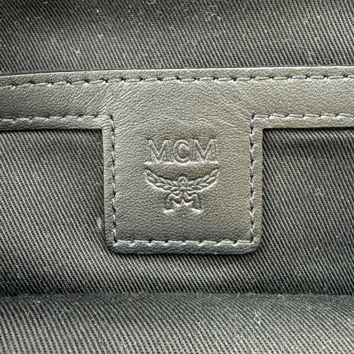 MCM Tech Flower Rucksack Small Schwarz / sehr gut