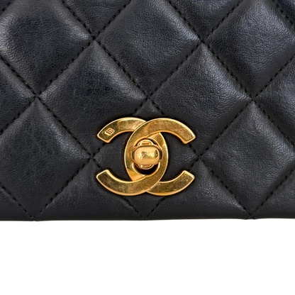 Chanel Timeless Single Flap Bag Schwarz / gut Chanel