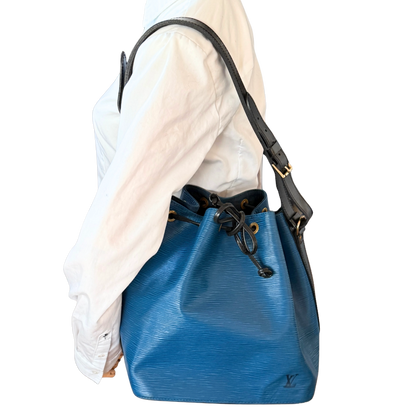 Louis Vuitton Petit Noé Epi Leder Schultertasche M44152 Toledo Blau / gut Louis Vuitton