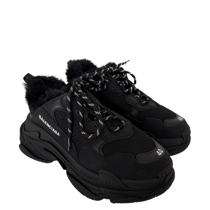 Balenciaga Triple S Kunstfell Größe 40 Schwarz / neuwertig Balenciaga