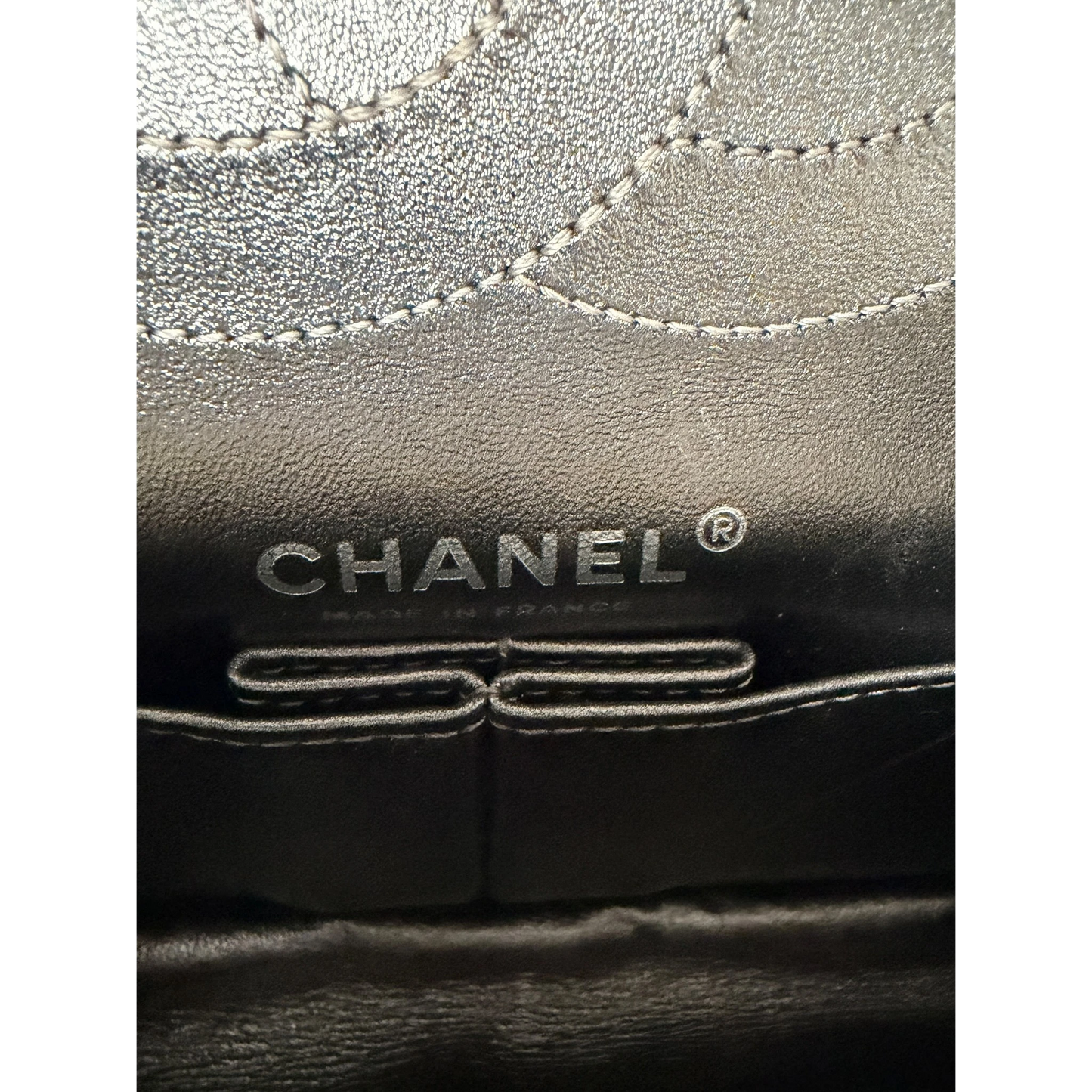 Chanel 2.55 Reissue 224 Classic Double Flap Bag Metallic Bronze / sehr gut Chanel