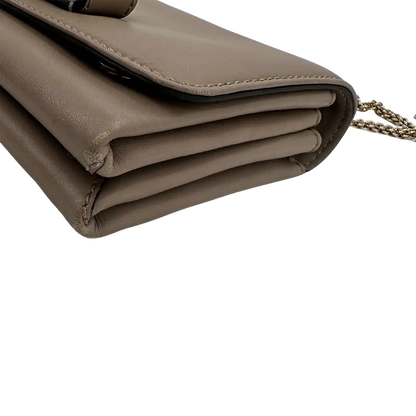 Valentino Garavani Nappa Va Va Voom Clutch / Schultertasche Poudre / gut Valentino
