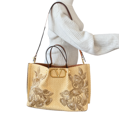 Valentino Garavani VLogo Signature Tote Bag Beige / sehr gut Valentino