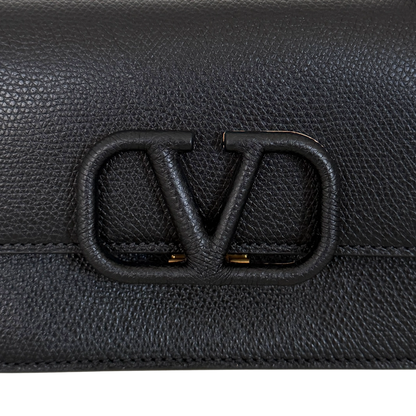 Valentino Garavani Vsling Schultertasche Small Schwarz / neuwertig Valentino