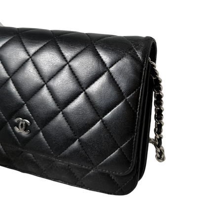 Chanel Wallet on Chain Bag Schwarz silberne Hardware / gut Chanel
