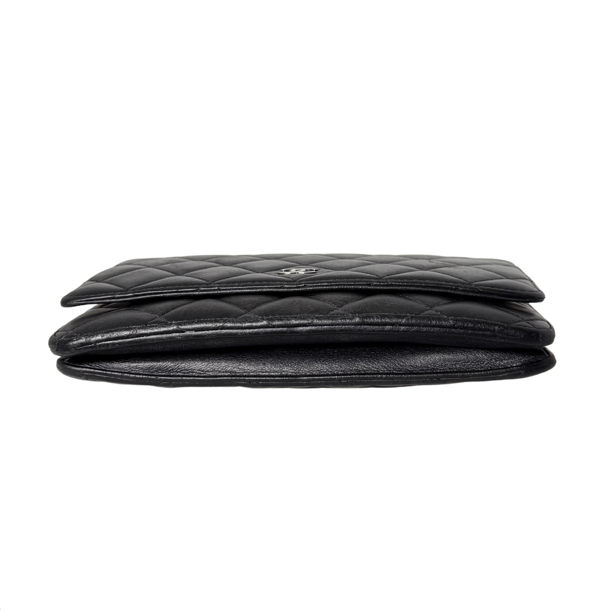 Chanel Wallet on Chain Bag Schwarz silberne Hardware / gut Chanel