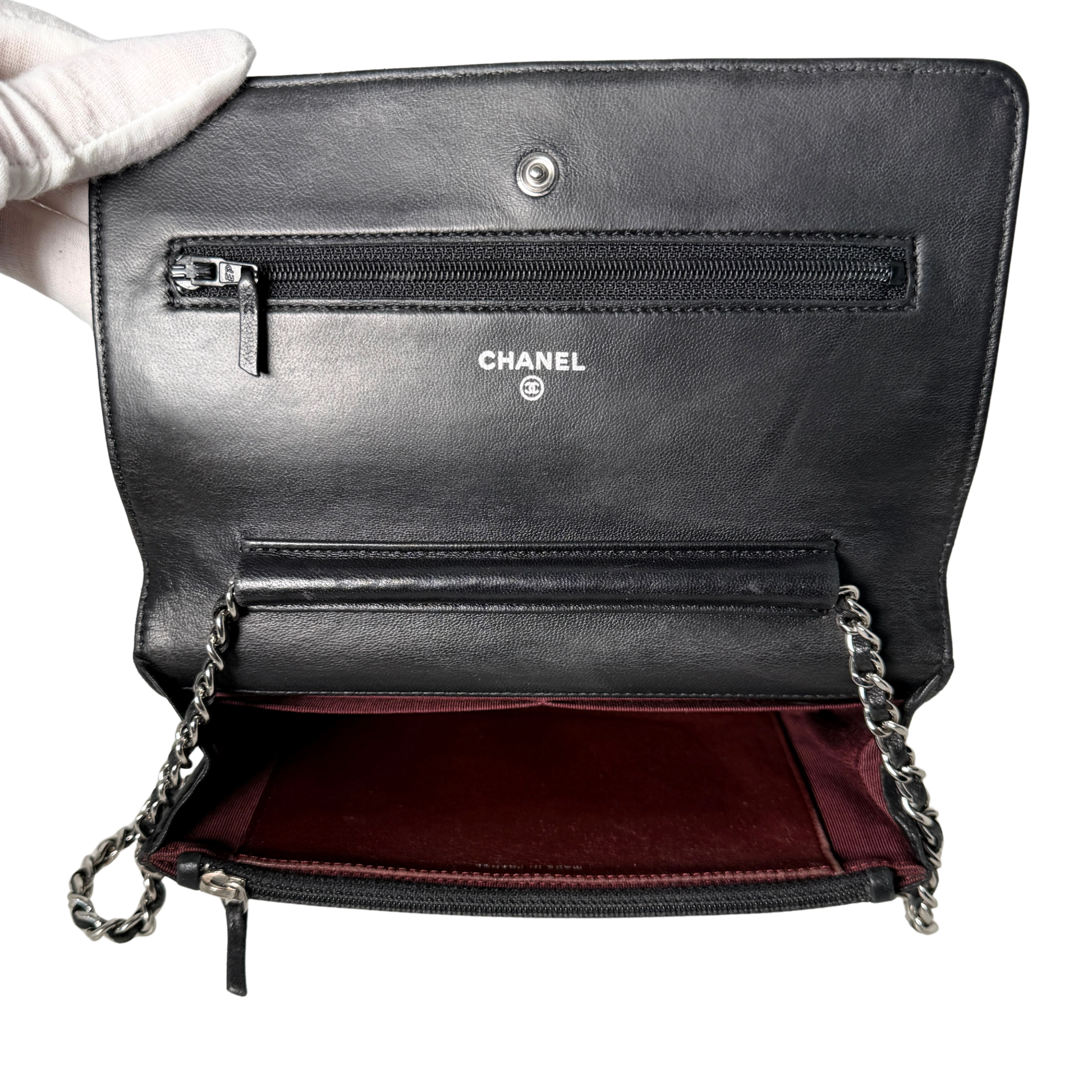 Chanel Wallet on Chain Bag Schwarz silberne Hardware / gut Chanel