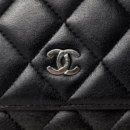 Chanel Wallet on Chain Bag Schwarz silberne Hardware / gut Chanel