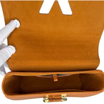 Louis Vuitton Twist MM Epi Leder braun GHW M57939 / sehr gut Louis Vuitton