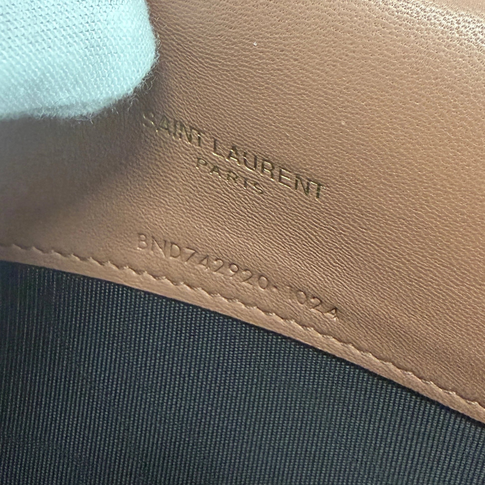 Saint Laurent YSL Cassandre Envelope mit Kettenriemen Rose Fullset / sehr gut Saint Laurent
