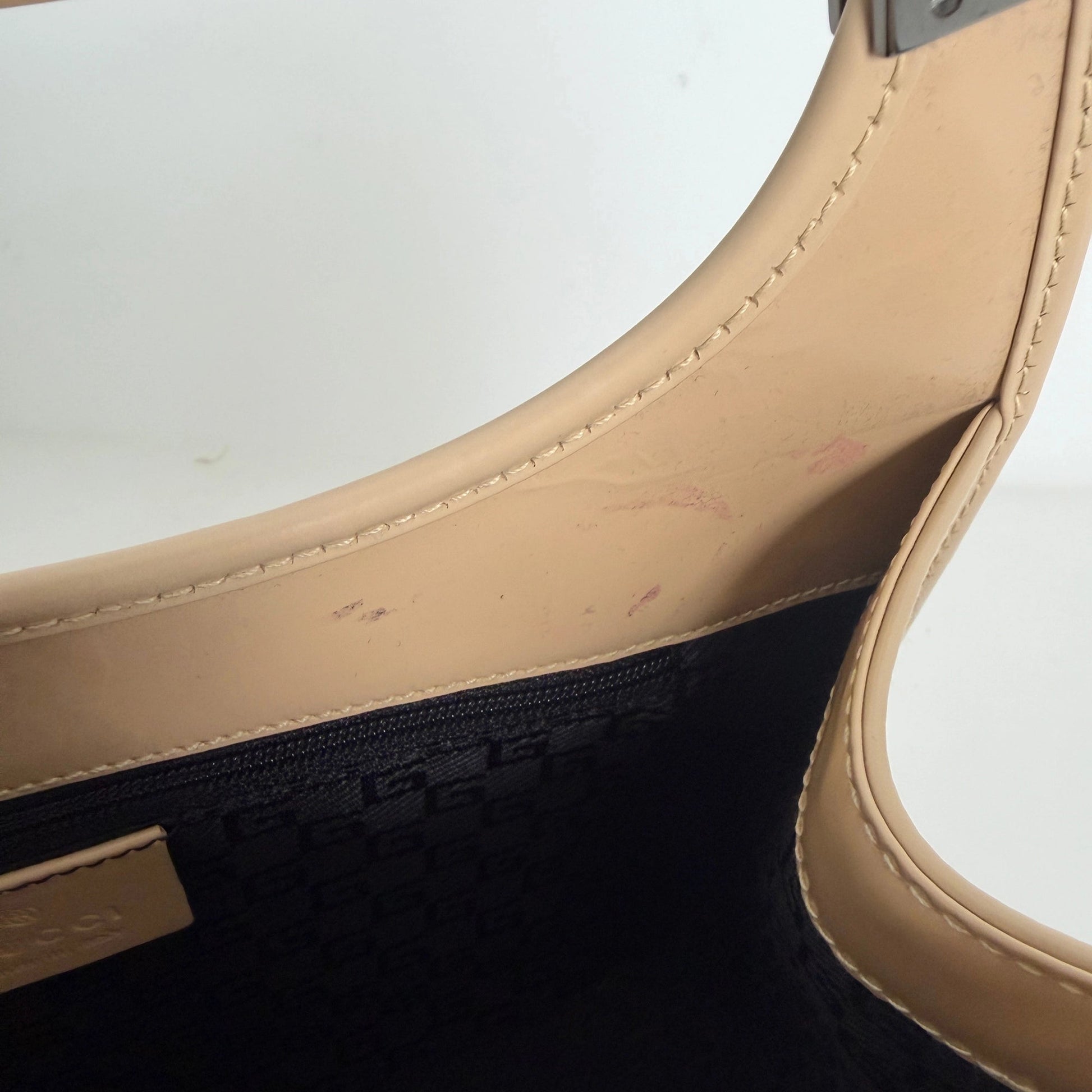 Gucci Jackie Schultertasche Lackleder beige / sehr gut Gucci