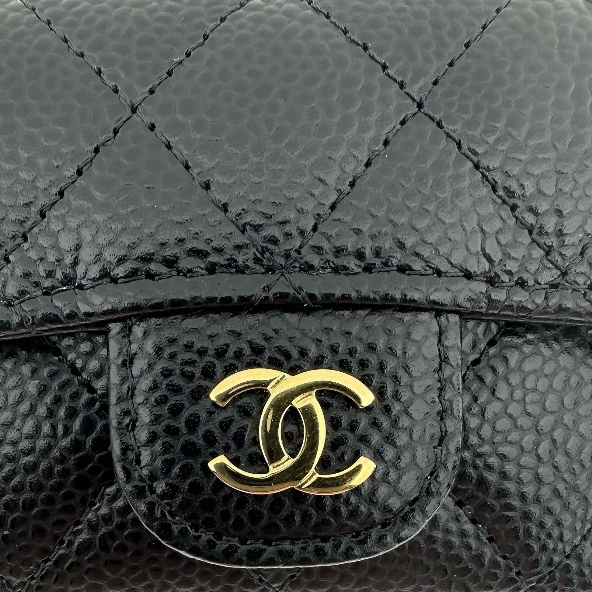 Chanel Timeless kleine Geldbörse (Kreditkartenetui) Kaviarleder schwarz Fullset 2025 / neuwertig Chanel