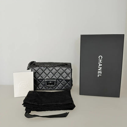 Chanel Mini Reissue 224 2.55 Flap So Black Aged Calfskin schwarze Hardware Fullset / neuwertig Chanel