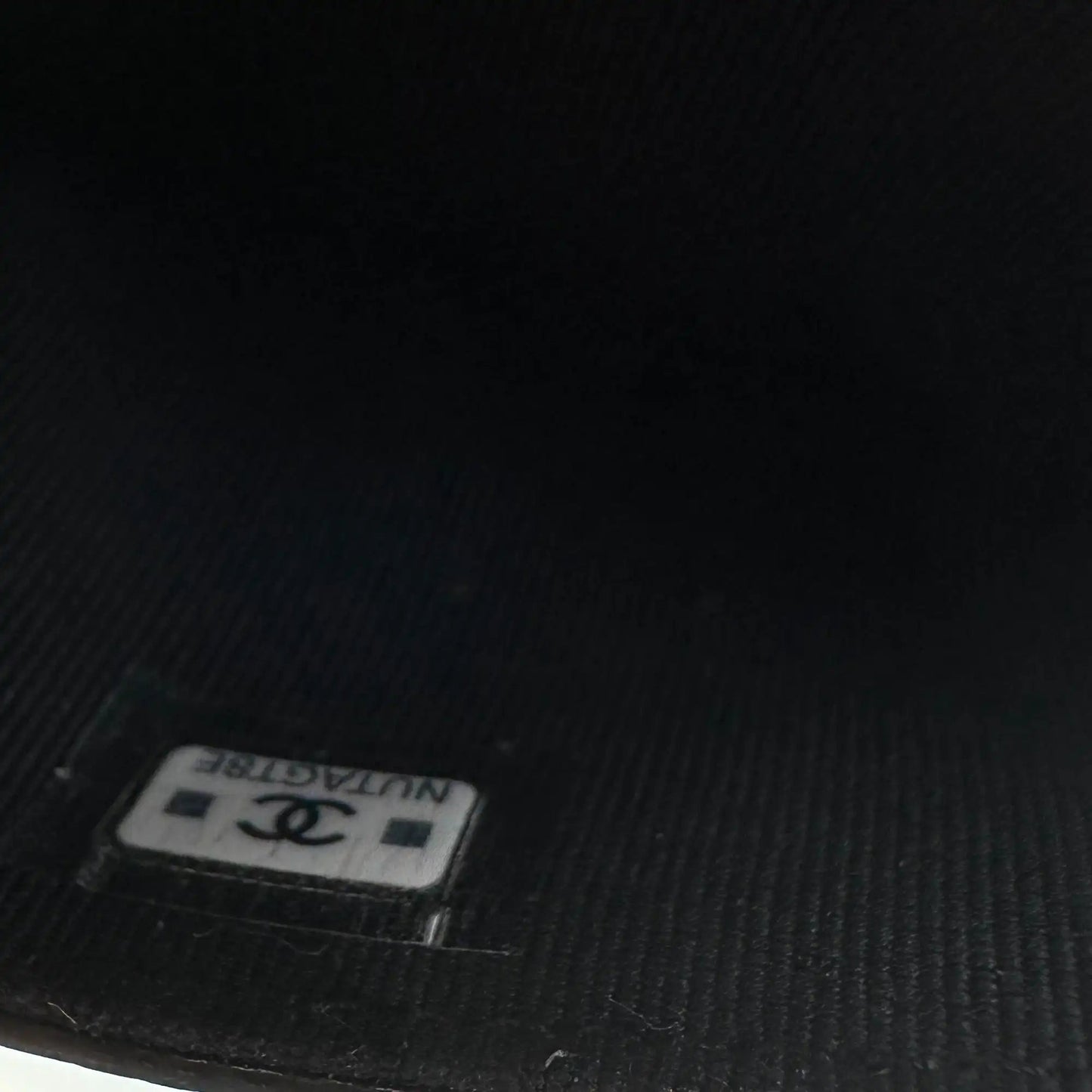 Chanel Timeless kleine Geldbörse (Kreditkartenetui) Kaviarleder schwarz Fullset 2025 / neuwertig Chanel