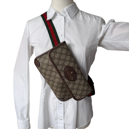 Gucci Neo Vintage GG Supreme Belt Bag / gut Gucci