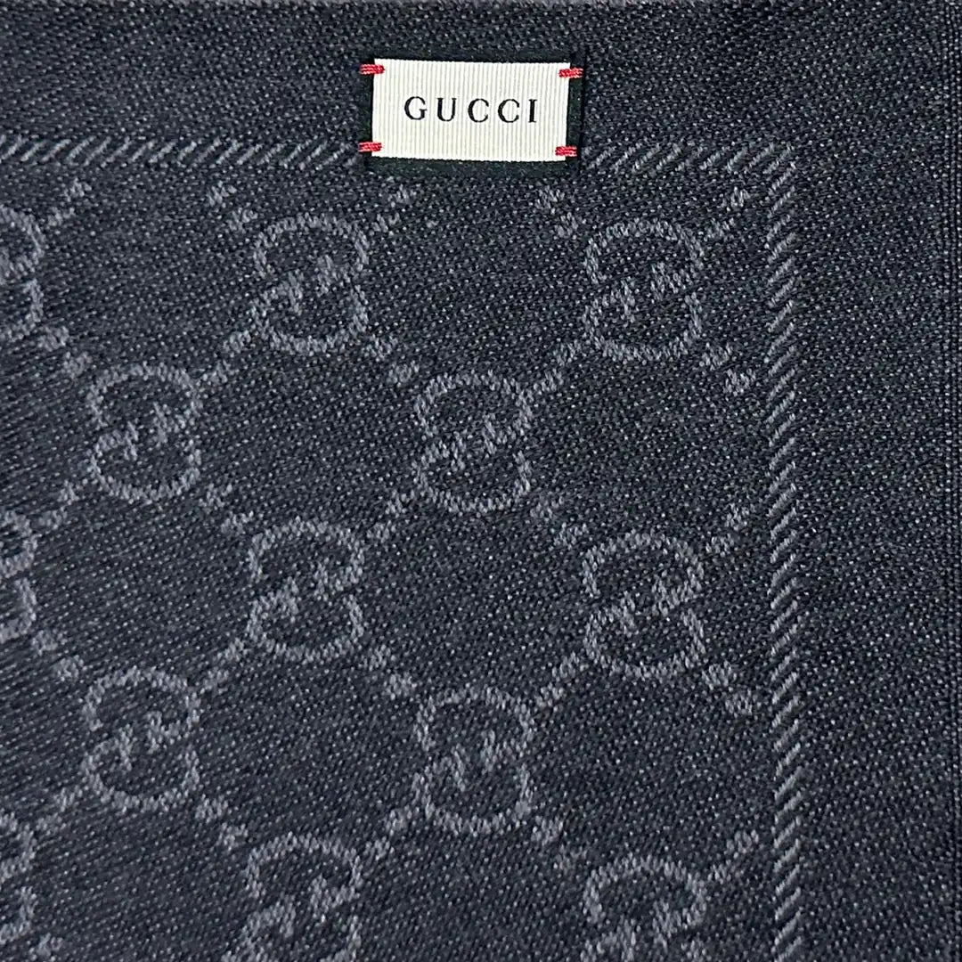 Gucci Schal GG aus Woll-Jacquard Gucci