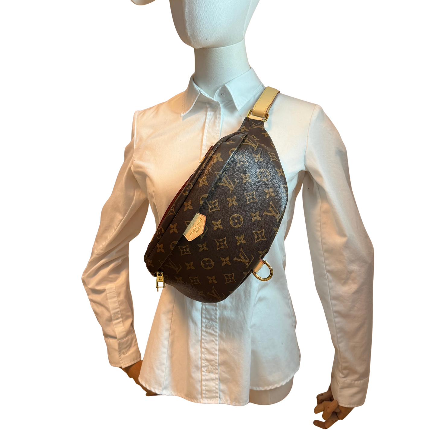 Louis Vuitton Bumbag Monogram Canvas M43644 Braun / neuwertig Louis Vuitton