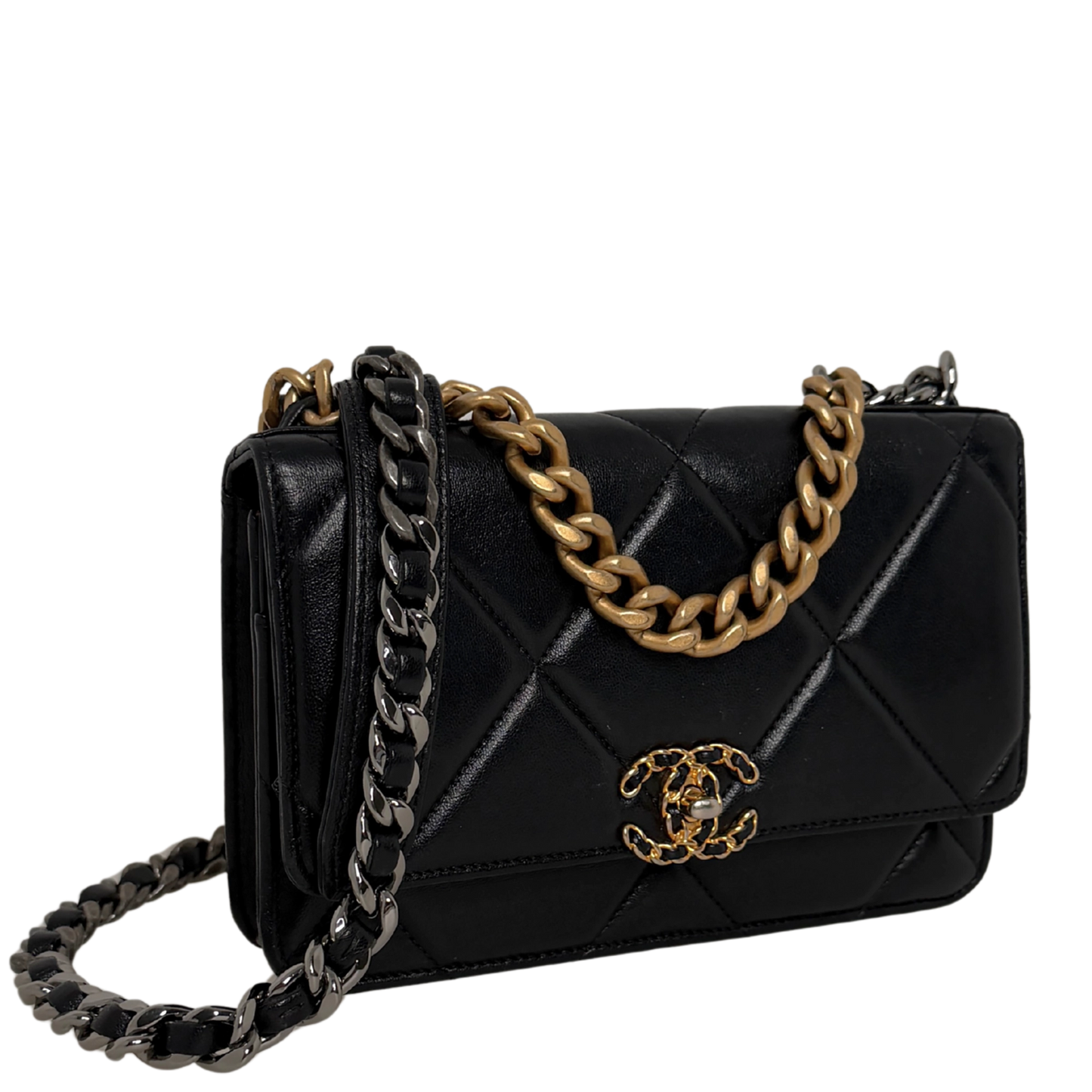 Chanel 19 Wallet on Chain glänzendes Lammleder Chip / sehr gut Echtheitscheck