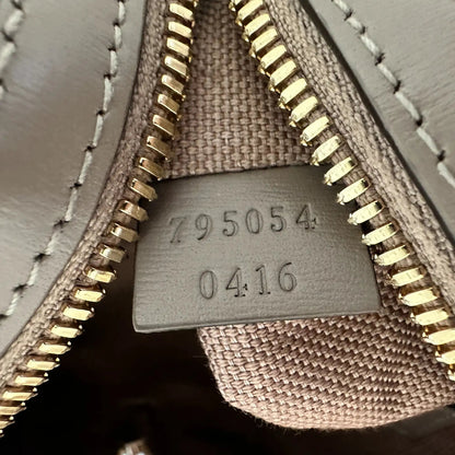 Gucci GG Super Mini Schultertasche neue Kollektion beige / ungetragen Gucci
